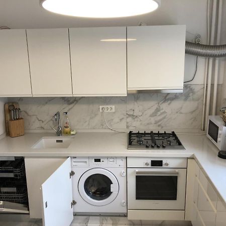 Luxury Dorobanti 2 Bedroom Ap Center Location Bucharest Luaran gambar